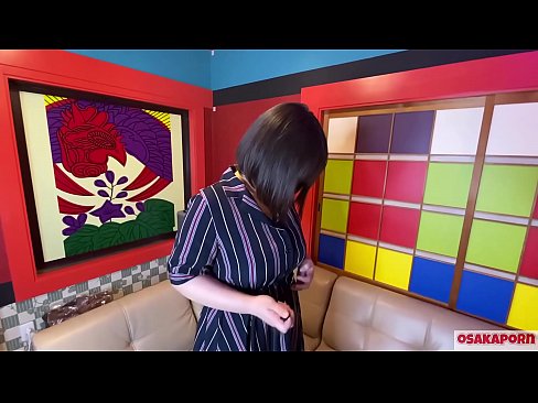 ❤️ Kuti Japonè ak gwo tit masturbe ak jwèt sèks epi li gen yon orgasm. Li pale nan yon entèvyou sou eksperyans mèrdik li. Tèt gwo ak chat pwale plen jemi byen fò. Osakaporn ❤❌ Porno nan ht.pornmega.ru ❌️❤